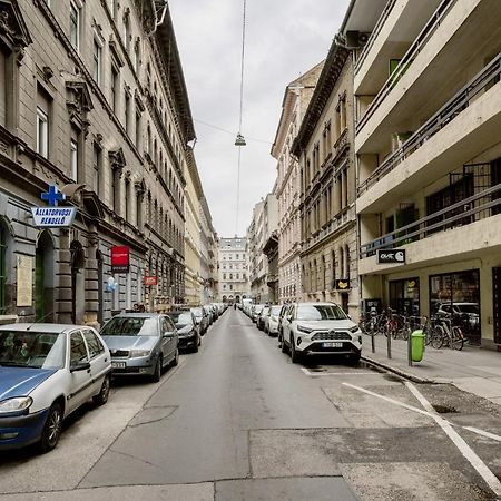 O Street 3 Bedroom Stylish Apartment Budapest Ngoại thất bức ảnh